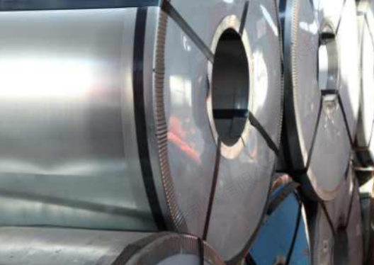 O impacto da qualidade da matéria-prima da folha-de-flandres em latas de aerossol de alto desempenho